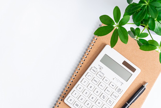 ノートと葉と電卓